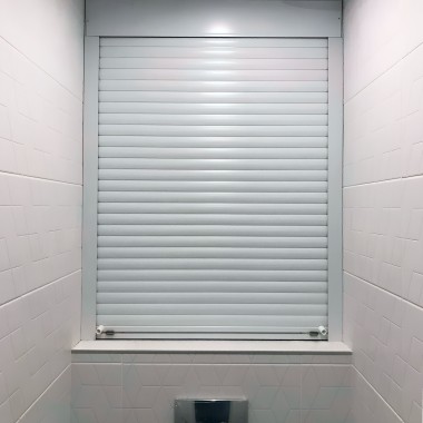 Рольставни в санузел