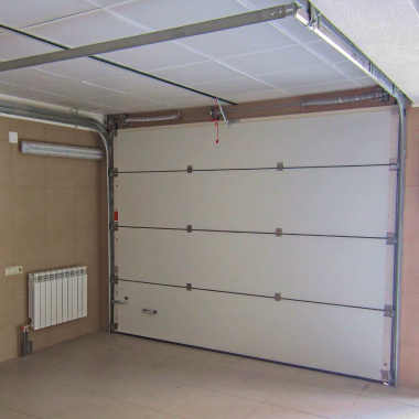 Подъемно-секционные ворота