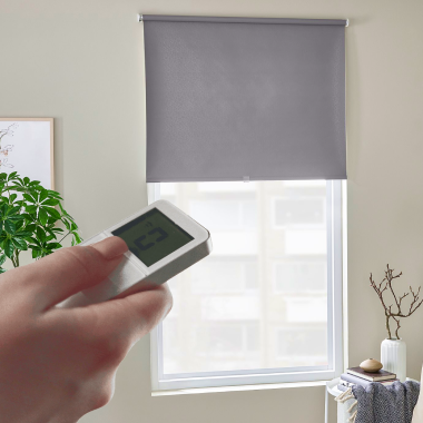 Рулонные шторы с электроприводом